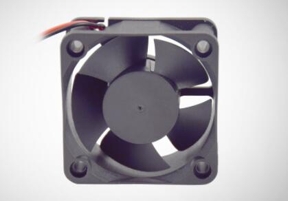 直流風扇1.jpg 直流風扇1.jpg