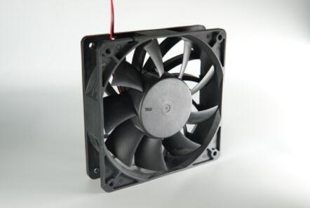 散熱風扇的種類.jpg 散熱風扇的種類.jpg