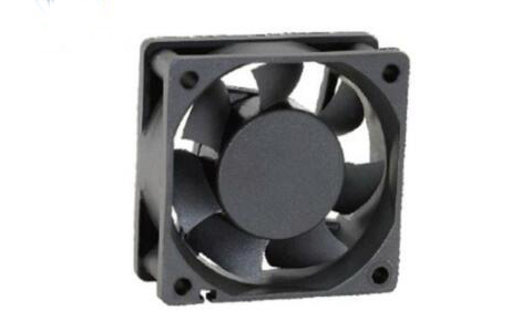 深圳散熱風扇1.jpg 深圳散熱風扇1.jpg