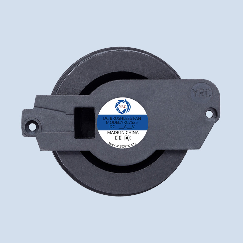 YRC7525(3).jpg YRC7525(3).jpg